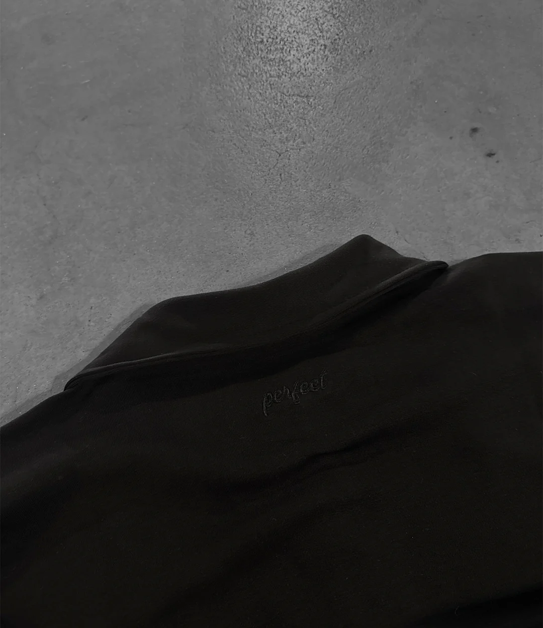 BLACK FLOW SHIRT - Image 8