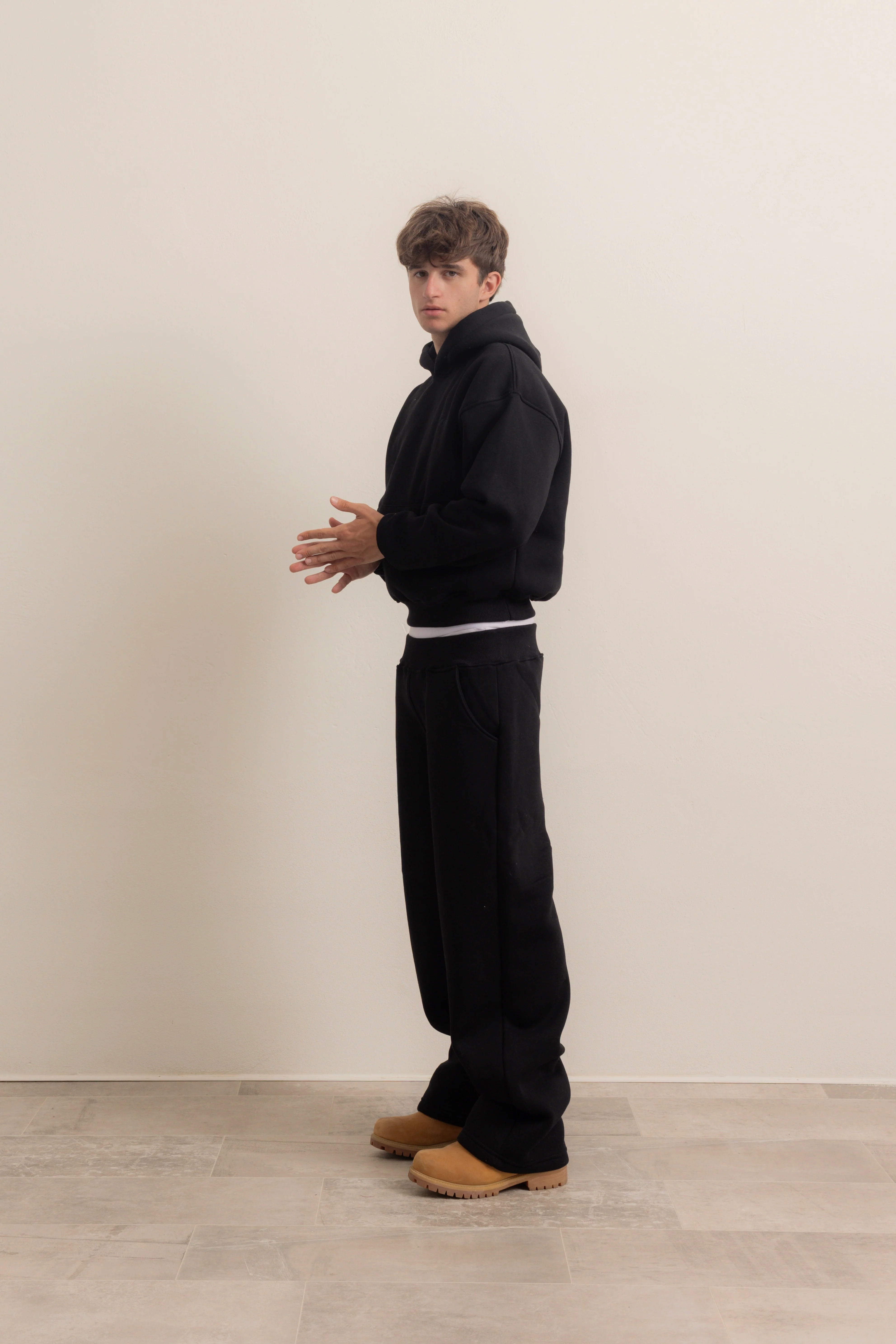 BLACK HOODIE - Image 6