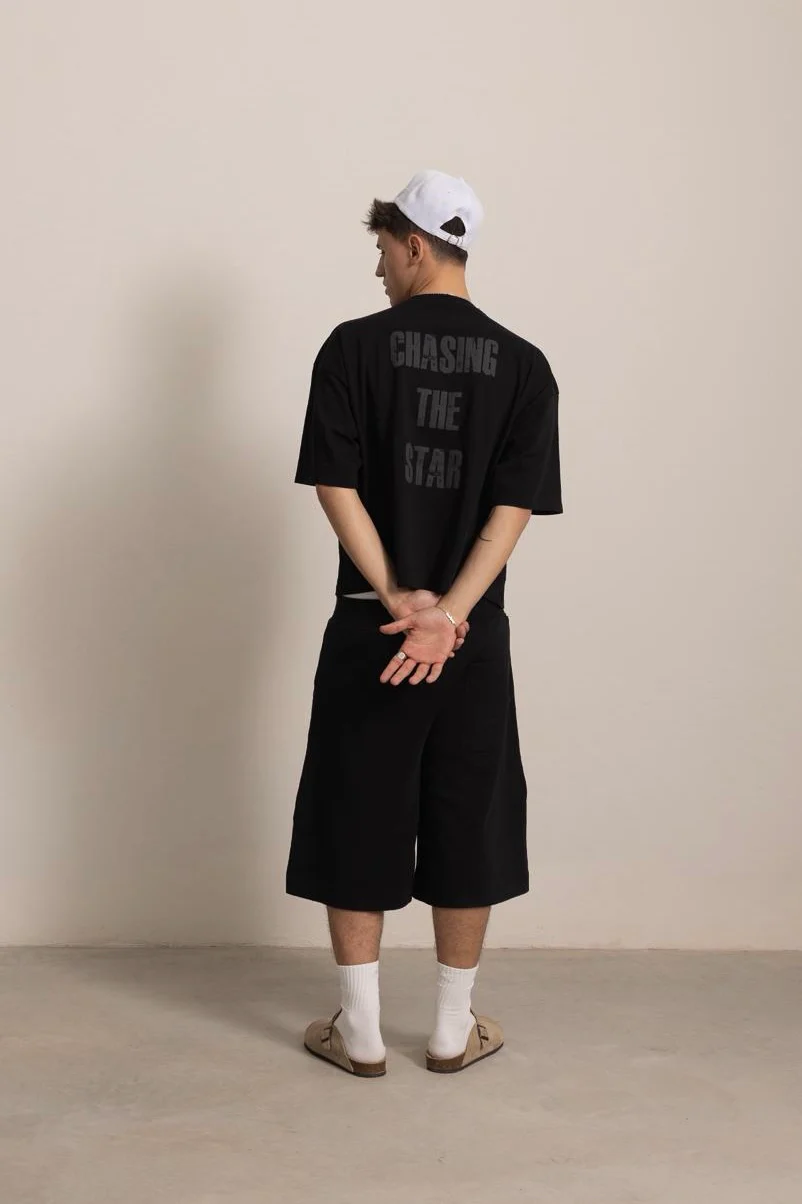 BLACK "P" STAR TEE - Image 5