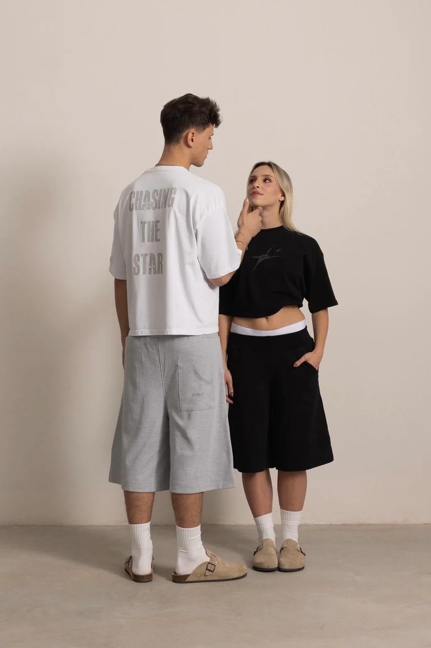 BLACK "P" STAR TEE - Image 9