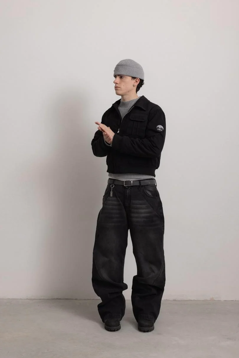 BLACK PERFECT BOMBER - Image 11