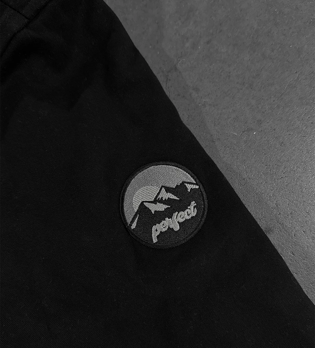 BLACK PERFECT BOMBER - Image 4