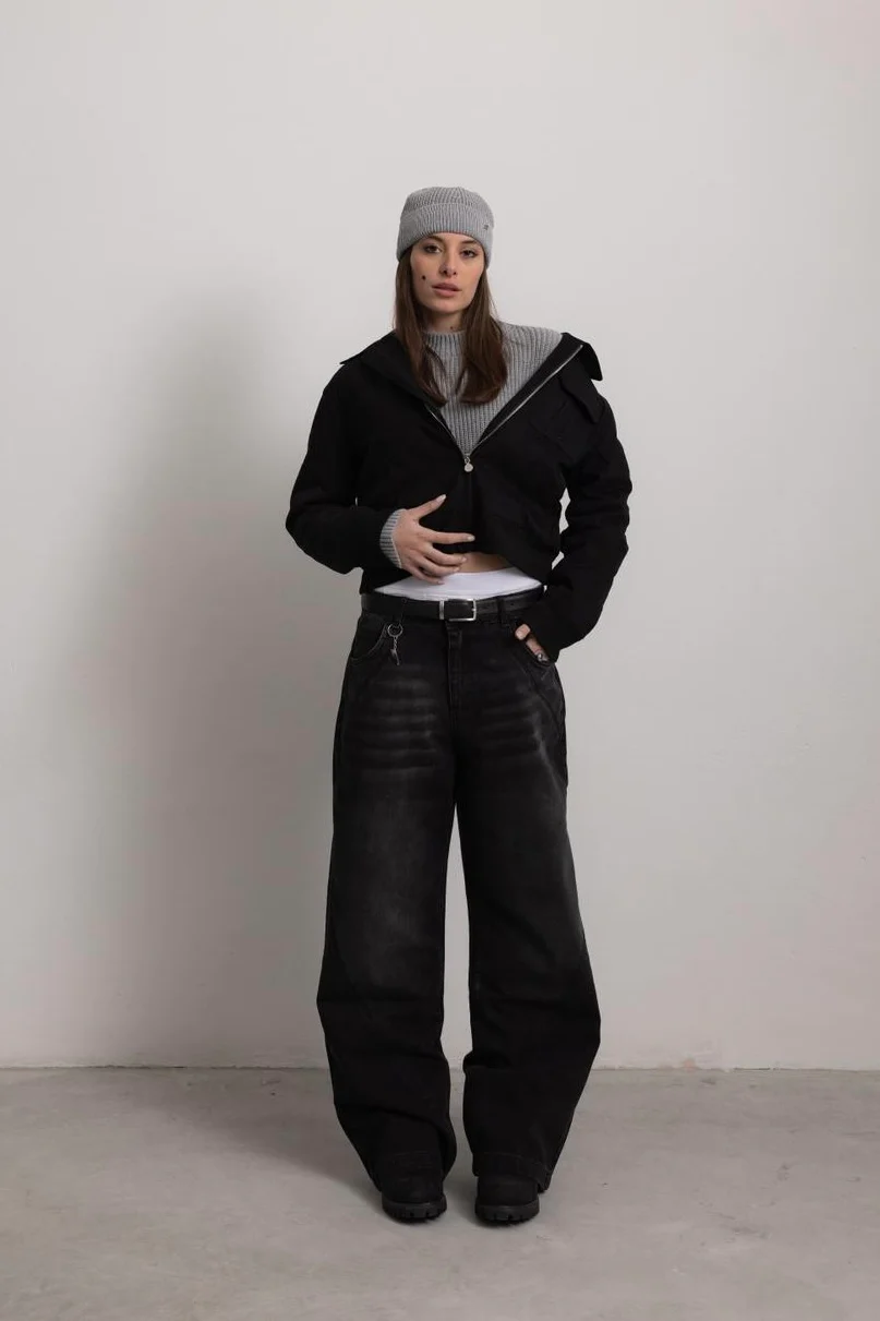 BLACK PERFECT BOMBER - Image 8