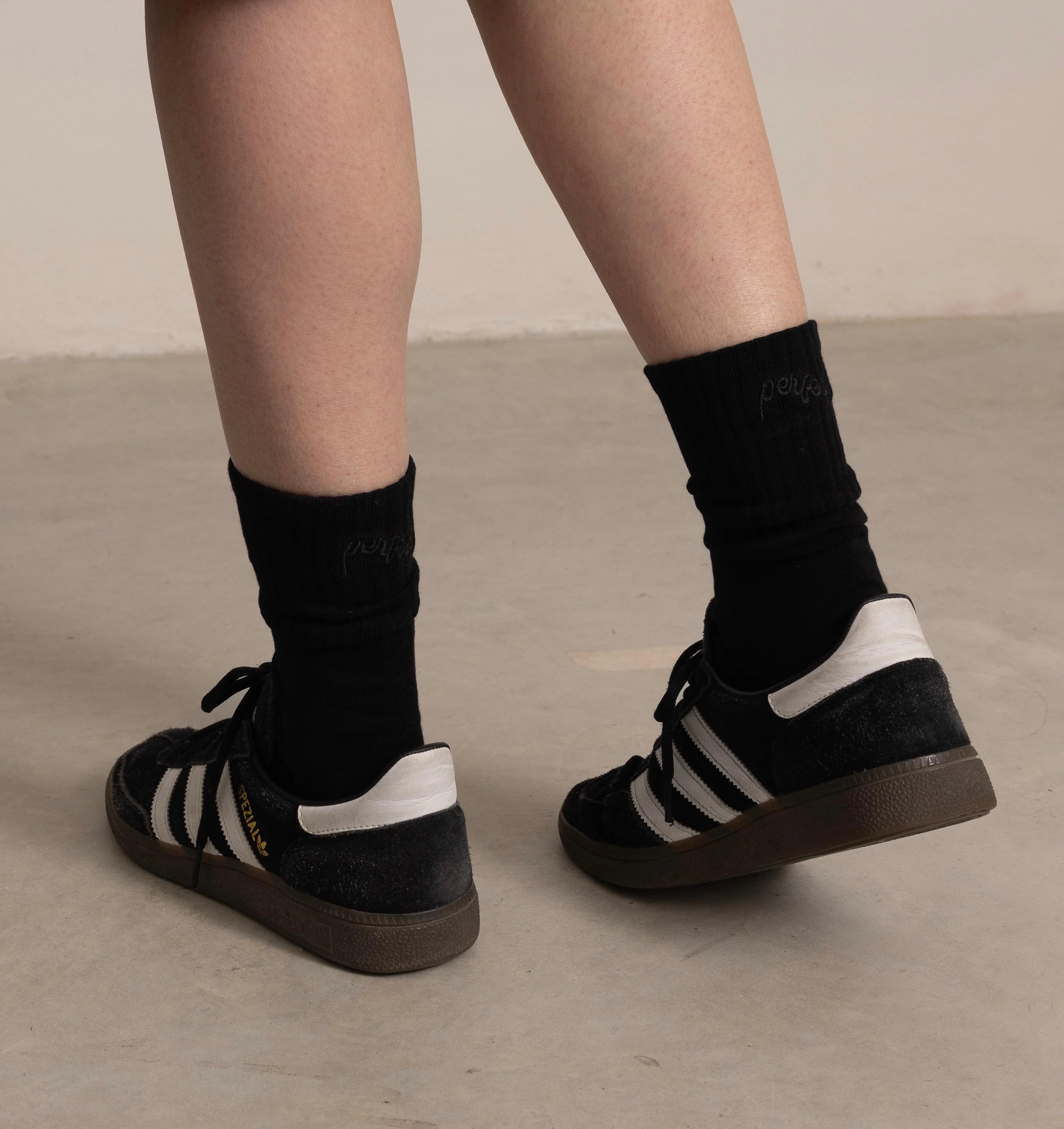 BLACK PERFECT SOCKS - Image 3