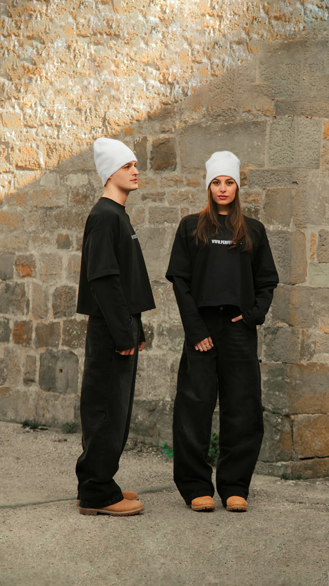 BLACK TRIPLE-W LONGSLEEVE - Image 4