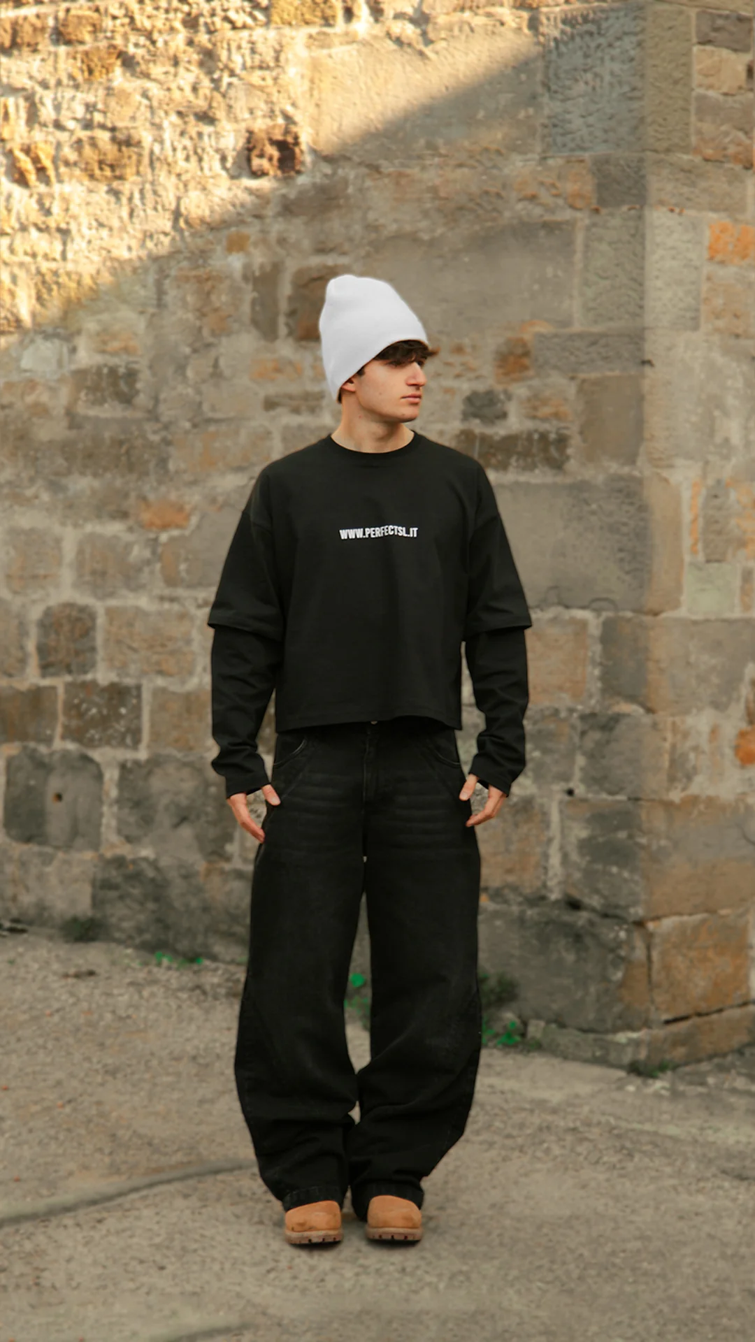 BLACK TRIPLE-W LONGSLEEVE - Image 5