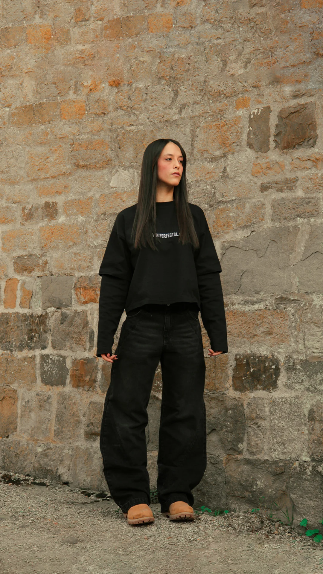 BLACK TRIPLE-W LONGSLEEVE - Image 9