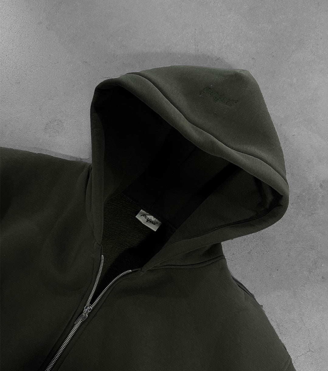 MILITARY GREEN ZIP HOODIE - Image 4