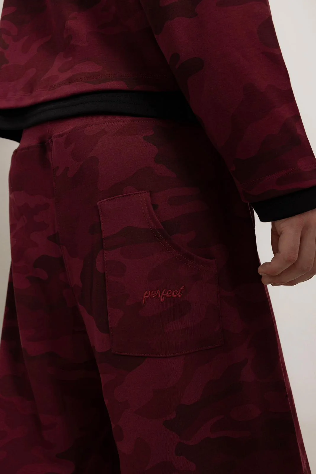 BORDEAUX CAMO FLOW PANT - Image 7