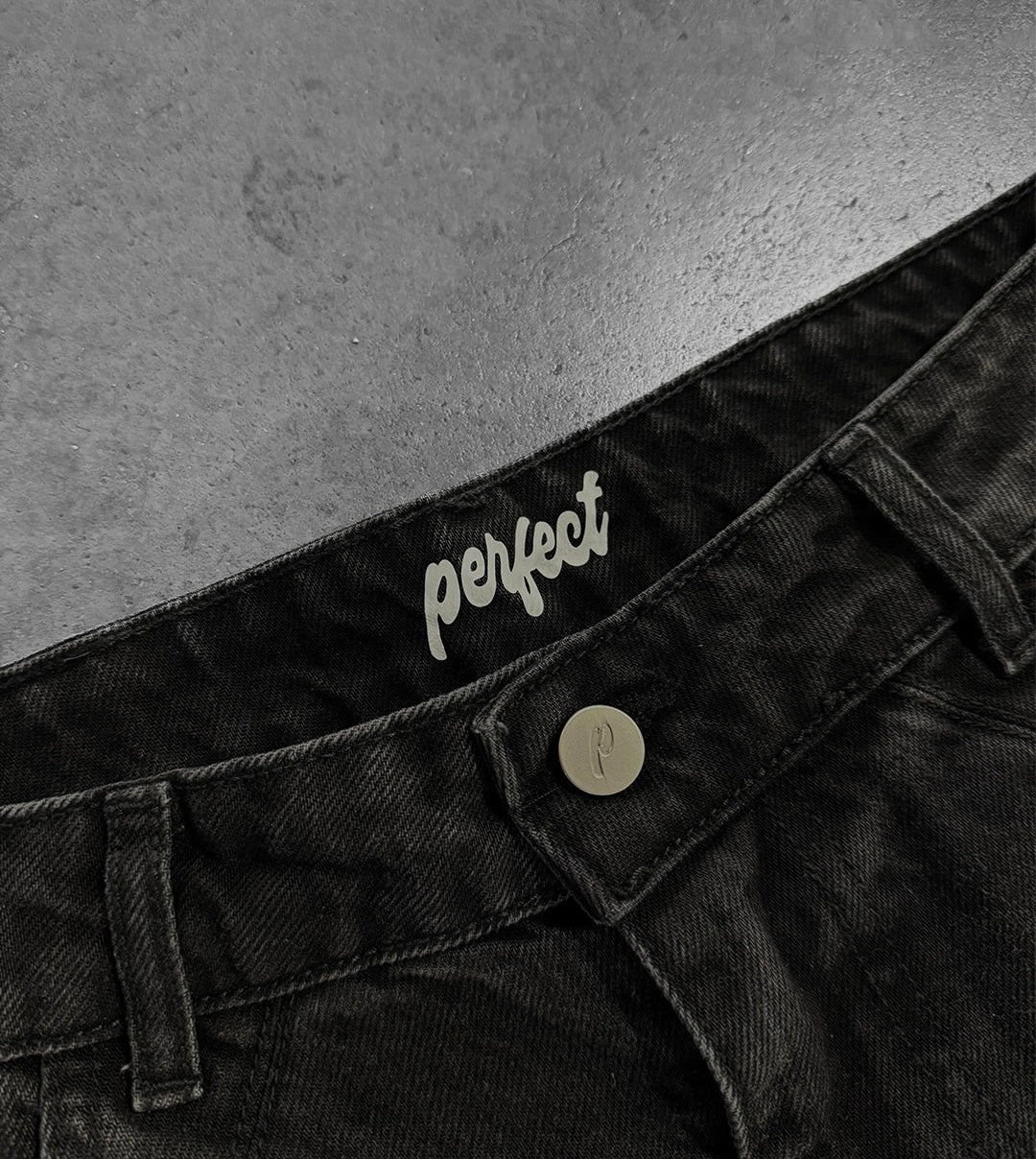 CARBON BLACK "P" LINES DENIM JEANS - Image 3