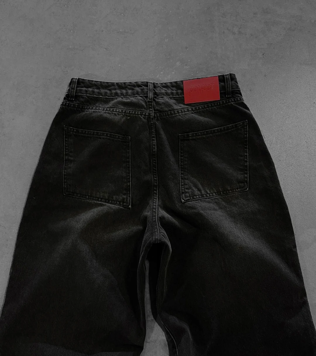 CARBON BLACK "P" LINES DENIM JEANS - Image 6