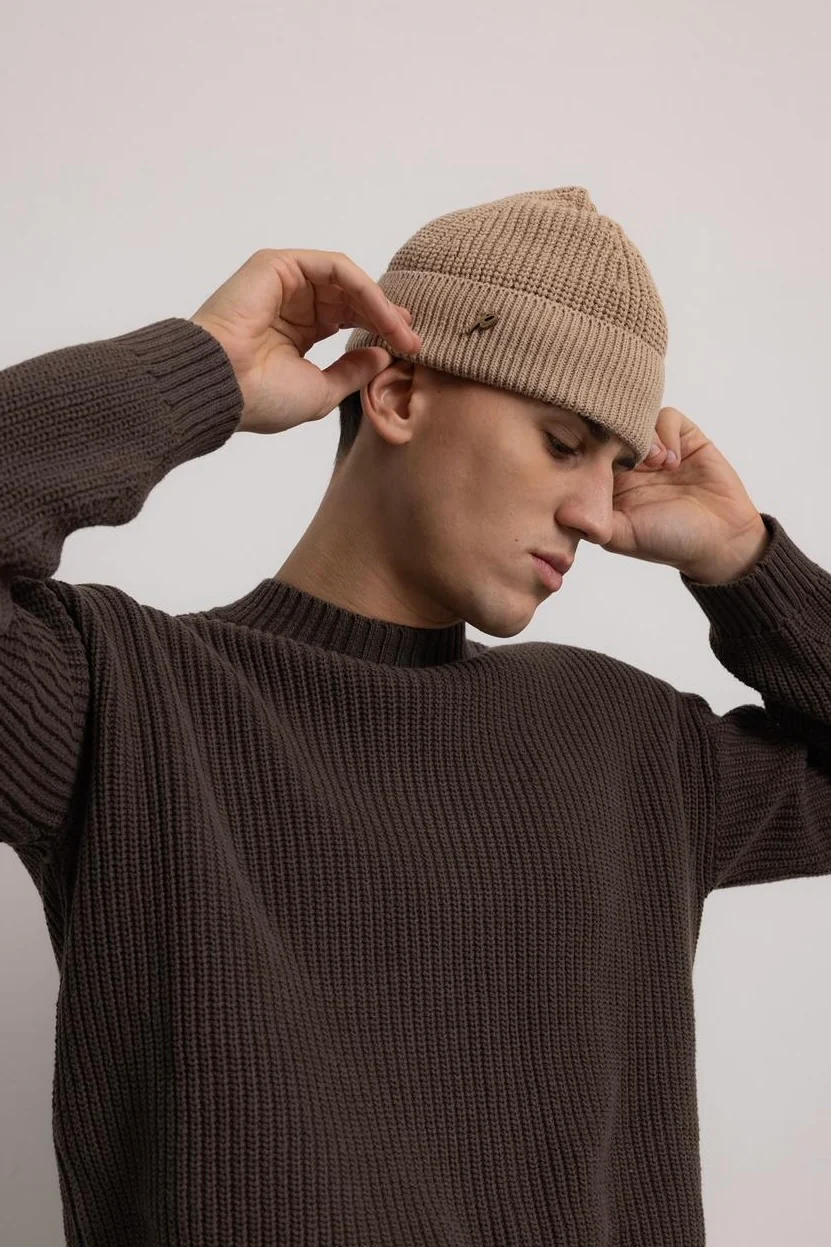 DARK BROWN "P" KNIT - Image 9