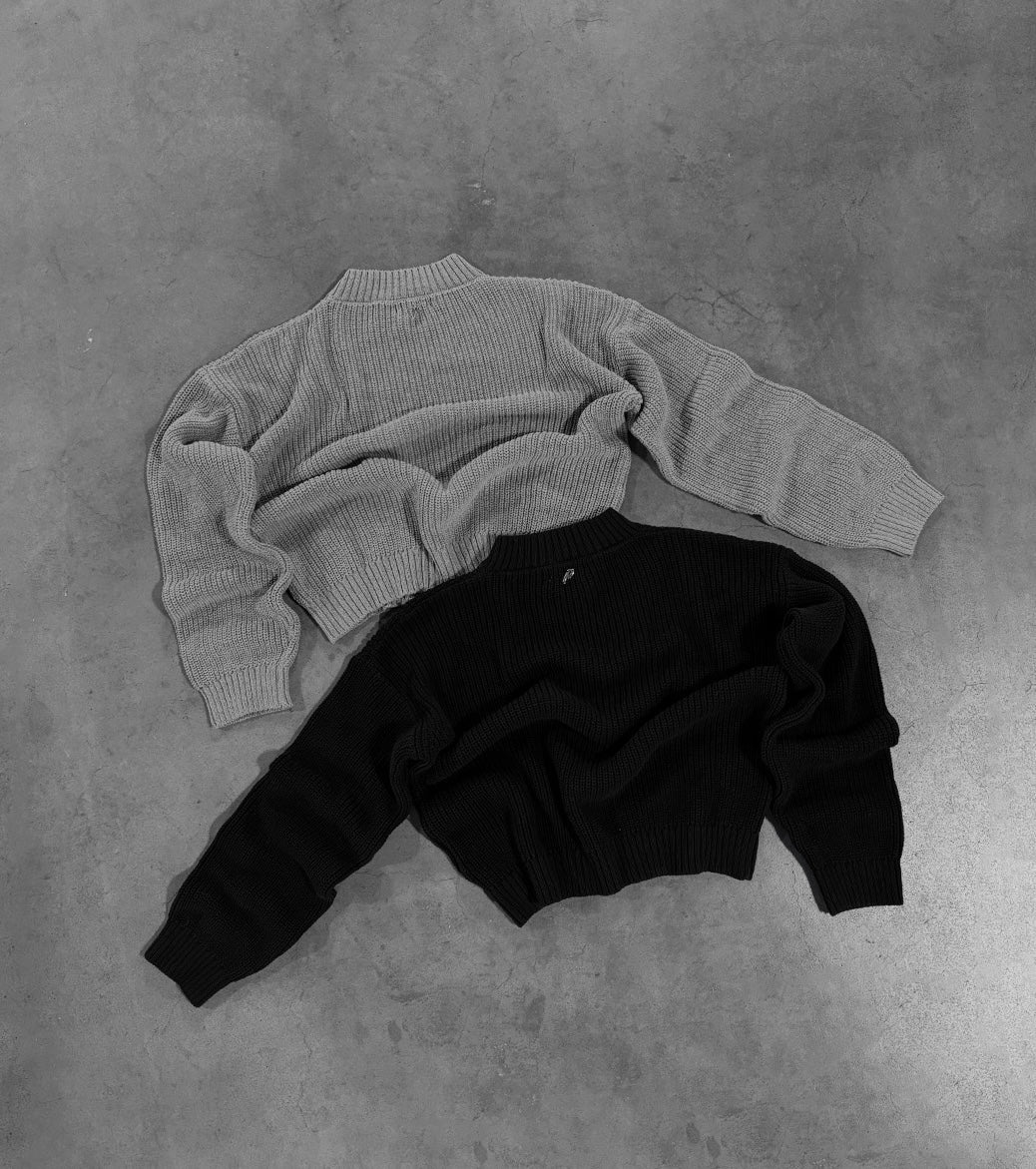 GREY "P" KNIT - Image 11