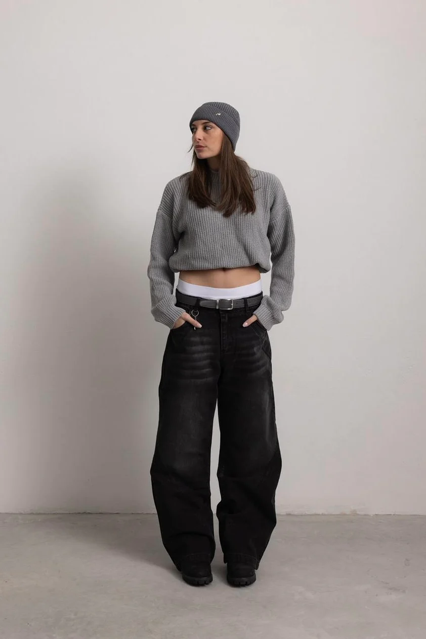 GREY "P" KNIT - Image 7