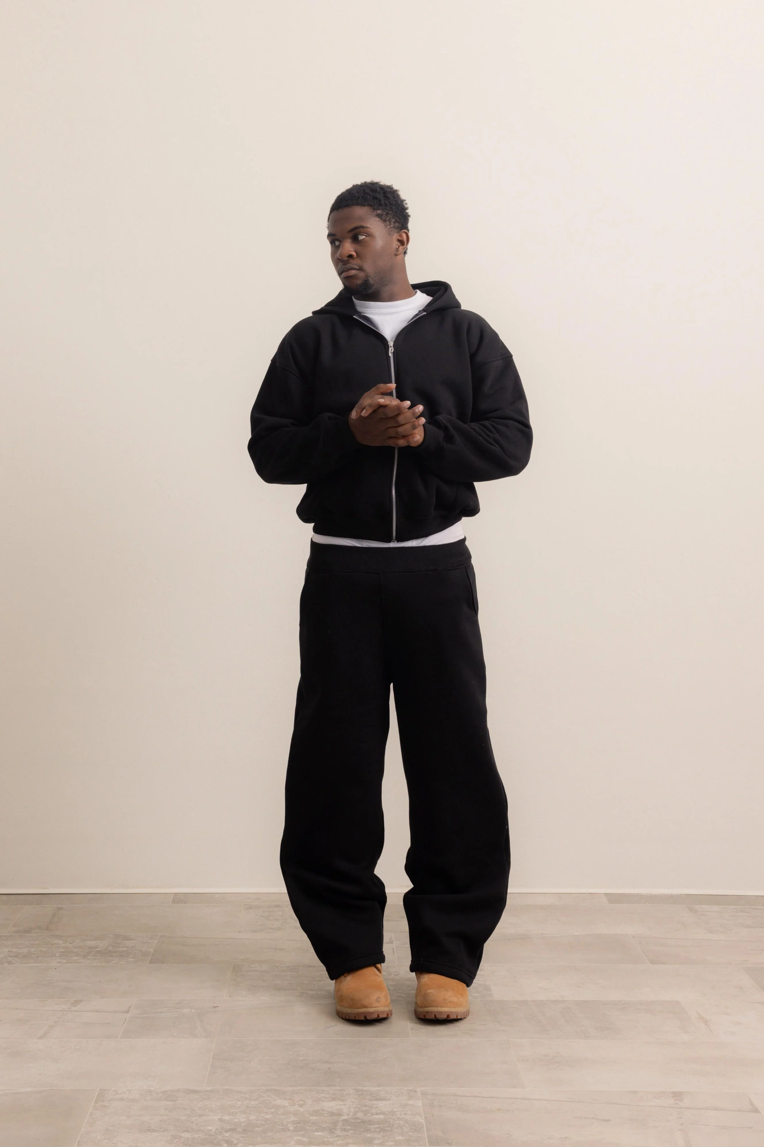 BLACK ZIP HOODIE - Image 6