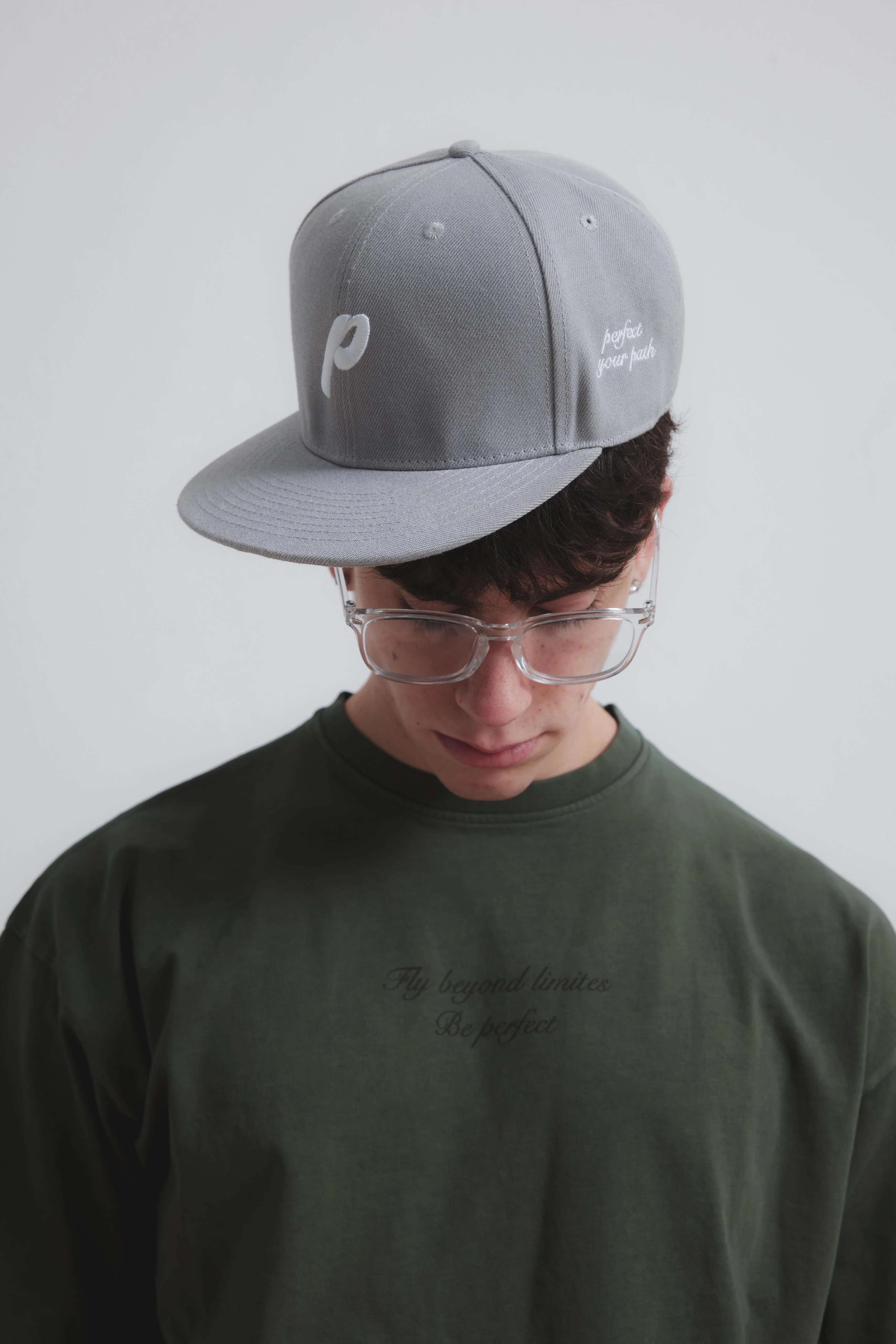 LIGHT GREY PERFECT CAP - Image 9