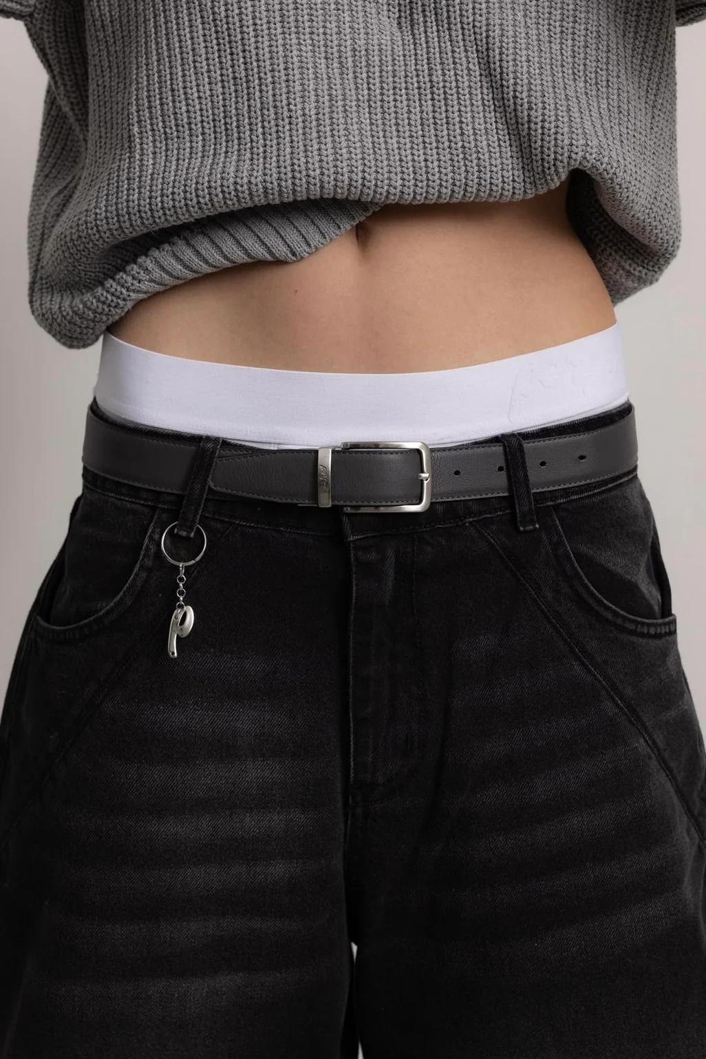 NICKEL "P" KEYCHAIN - Image 3