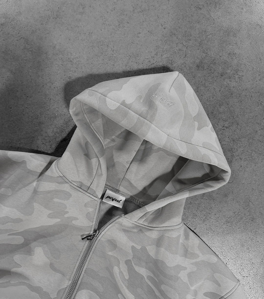 PEARL GREY CAMO ZIP HOODIE - Image 4
