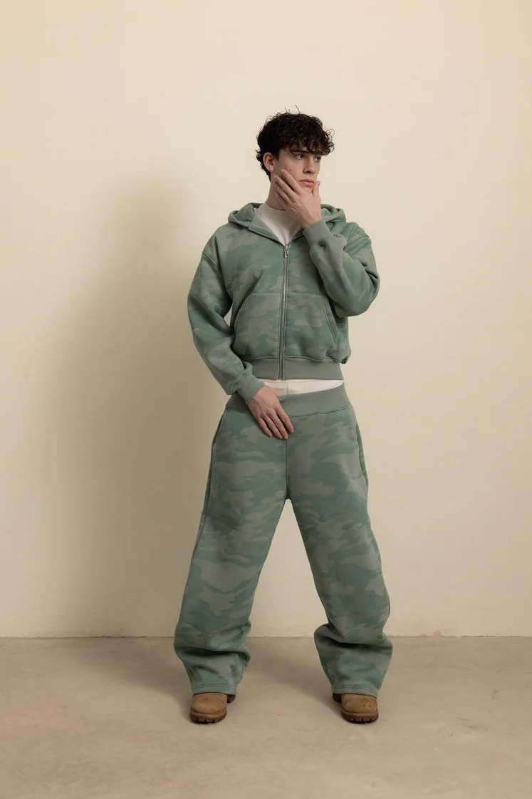 SAGE GREEN CAMO ZIP HOODIE - Image 9