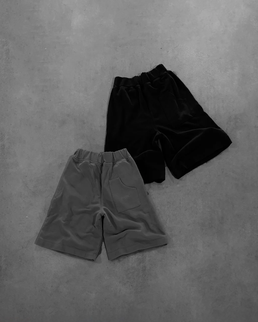 STONE GREY EVERYDAY SHORT - Image 5