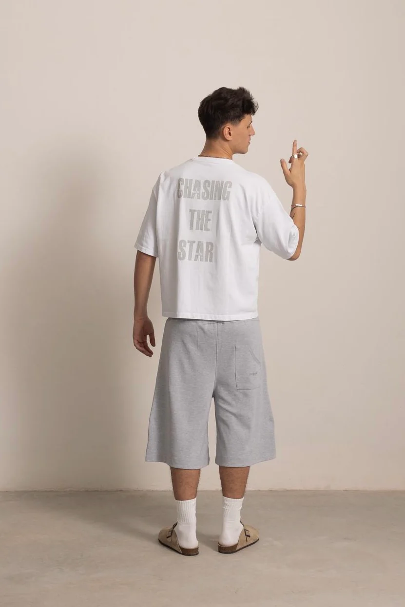 WHITE "P" STAR TEE - Image 5