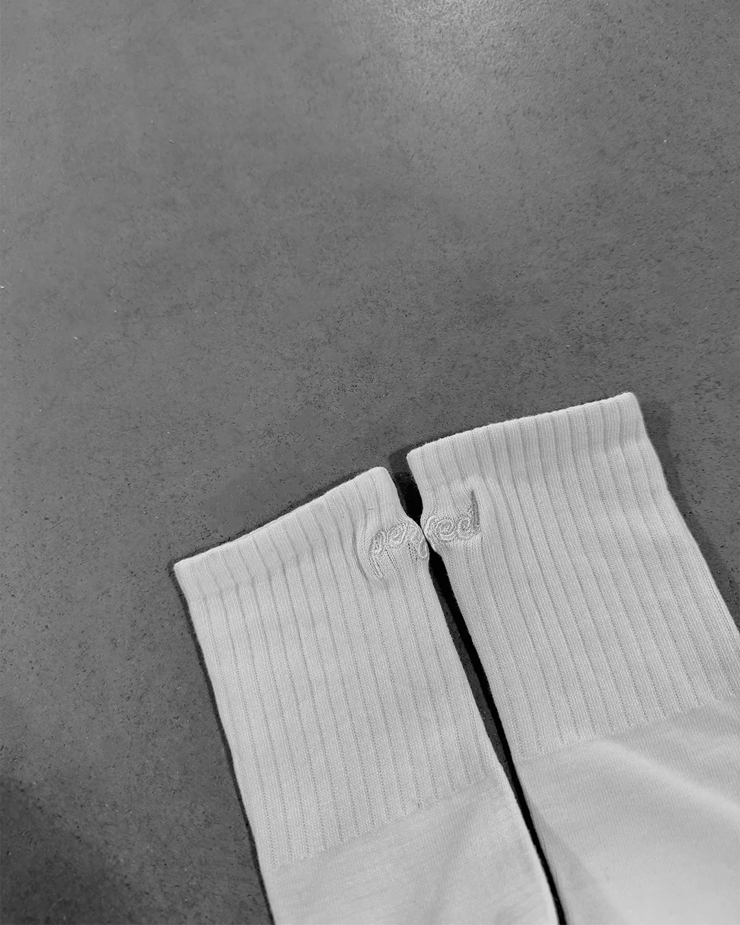 WHITE PERFECT SOCKS - Image 2